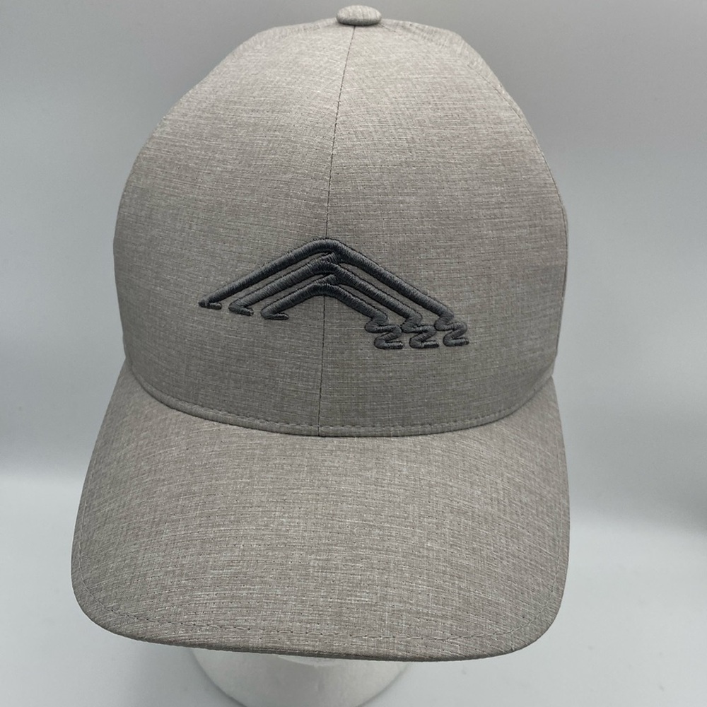 LevelWear FLEXFIT DELTA Adult Gray Cap Hat Size L/XL